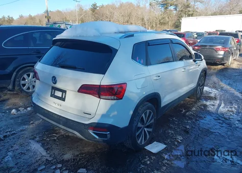 2022 Volkswagen Taos 1.5T Se из США, поврежденный, VIN 3VVLX7B29NM034525